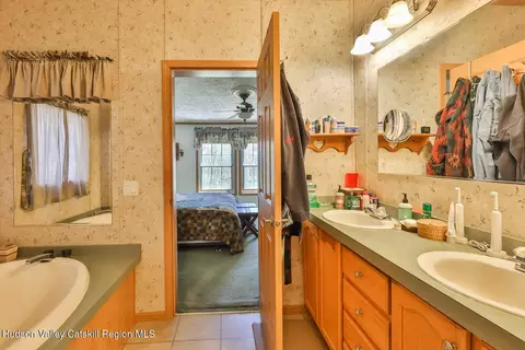 Bath - 751 Mitchell Hollow Rd, Windham, NY 12496 photo 3 of 4