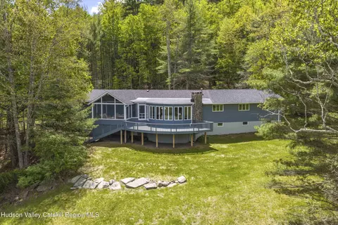 34 Upper West Ohayo Mountain Rd, Bearsville, NY 12409