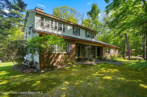 701 Zena-highwoods Rd, Woodstock, NY 12498