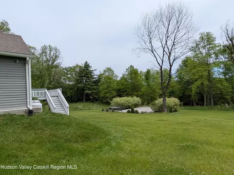 Exterior - 2481 Bruynswick Rd, Wallkill, NY 12589 photo 13 of 20