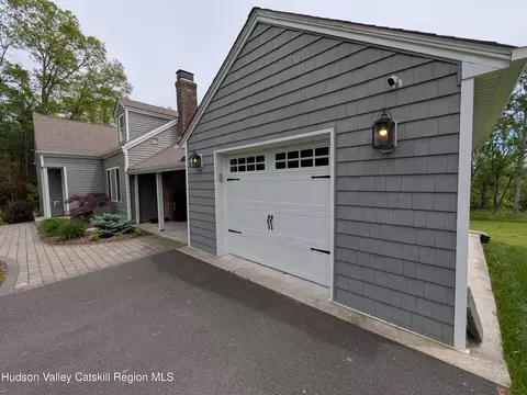 Exterior - 2481 Bruynswick Rd, Wallkill, NY 12589 photo 15 of 20