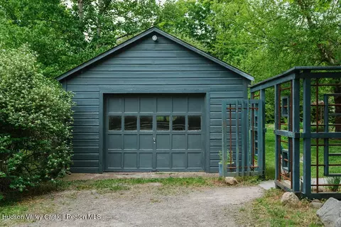 Exterior - 675 Cooper Lake Rd, Bearsville, NY 12409 photo 4 of 5