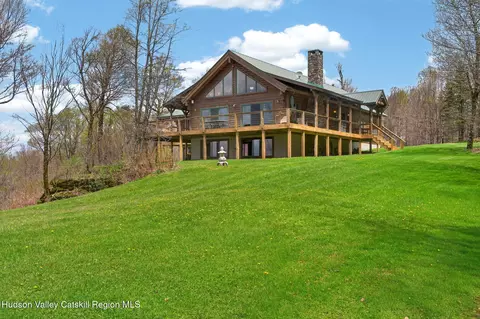1080 Orchard Ln, Bovina Center, NY 13740