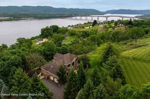 36 Sloane Rd, Newburgh, NY 12550