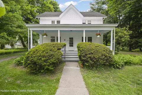 Exterior - 219 Main Street County Route 7a, Copake, NY 12516 photo 1 of 7