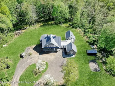 120 Dashville Rd, New Paltz, NY 12561