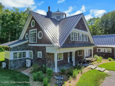 120 Dashville Rd, New Paltz, NY 12561