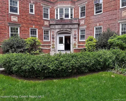 160 Cabrini Blvd #62, New York, NY 10033