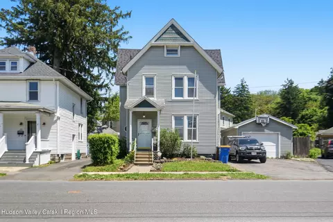 154 Foxhall Ave, Kingston, NY 12401