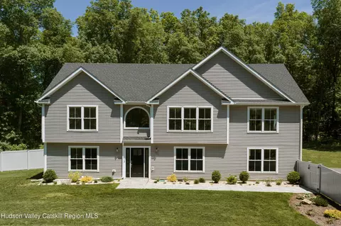 Exterior - 25 Maple Hill Rdg, Red Hook, NY 12571 photo 1 of 3