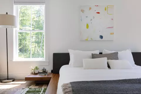 Bedroom - 25 Maple Hill Rdg, Red Hook, NY 12571 photo 2 of 6