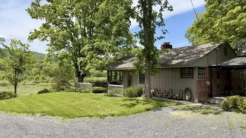 91 Mountain Rest Rd, New Paltz, NY 12561