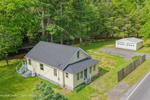 755 Glasco Tpke, Saugerties, NY 12477