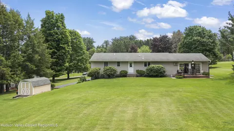Exterior - 19 Viewmont Rd, Copake, NY 12516 photo 2 of 6