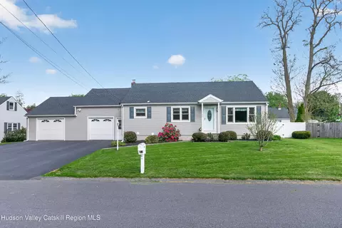 1084 Codwise St, Kingston, NY 12401
