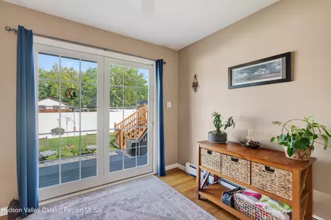 Entry Way - 1084 Codwise St, Kingston, NY 12401 photo 3 of 5