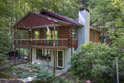 162 Terrace Dr, Prattsville, NY 12468