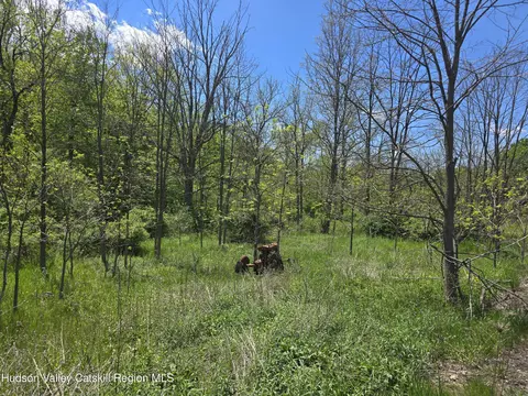 5143 New York 81, Greenville, NY 12083