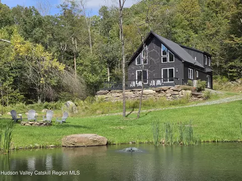 1227 Gulf Rd, Callicoon Center, NY 12724