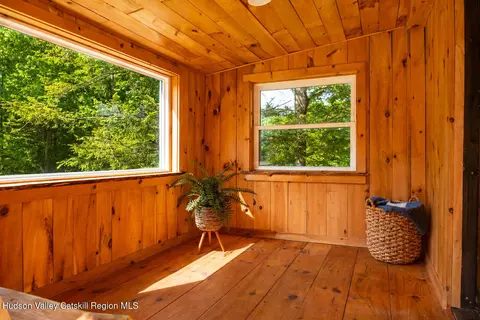 Exterior - 196 Maple Ave, Acra, NY 12405 photo 3 of 4