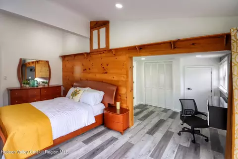 Bedroom - 4947 Route 32, Catskill, NY 12414 photo 4 of 9