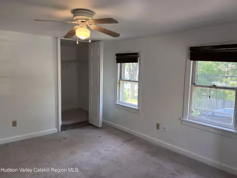 7 Berry St, Wallkill, NY 12589 photo 4