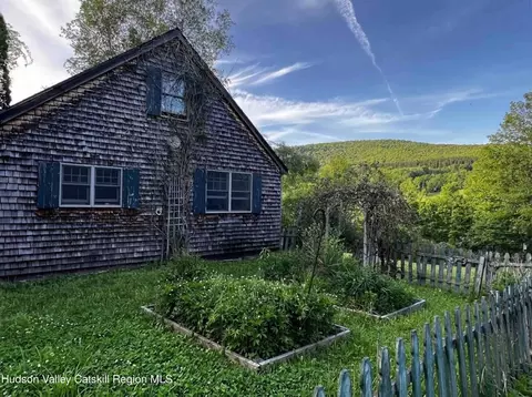 3003 Thompson Hollow Rd, Margaretville, NY 12455