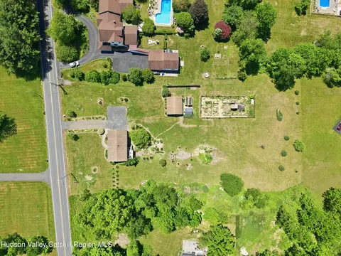 View/Area - 347 Plains Rd, Wallkill, NY 12589 photo 2 of 3