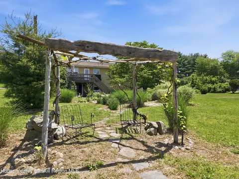 Exterior - 347 Plains Rd, Wallkill, NY 12589 photo 5 of 15