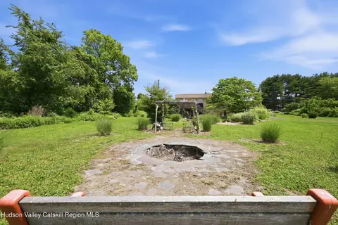 Exterior - 347 Plains Rd, Wallkill, NY 12589 photo 11 of 15