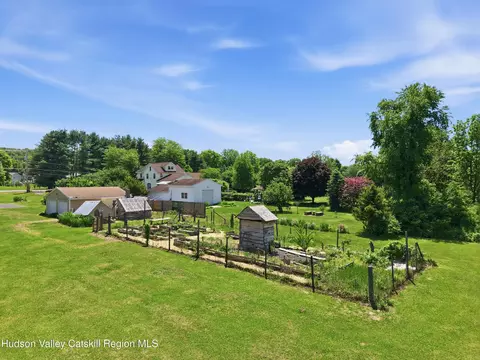 Exterior - 347 Plains Rd, Wallkill, NY 12589 photo 3 of 15