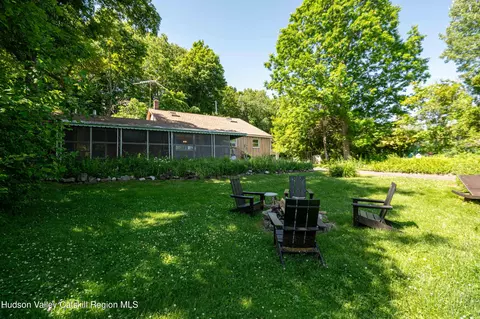 789 Rock City Rd, Old Chatham, NY 12136