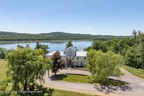 216 Route 385, Catskill, NY 12414