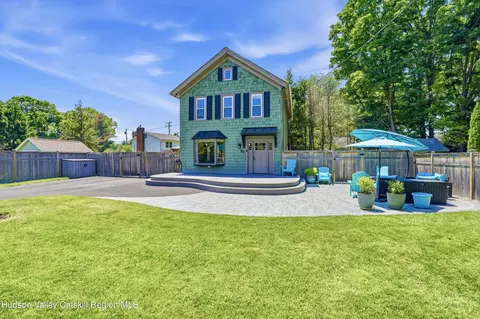 763 Springtown Rd, Tillson, NY 12486