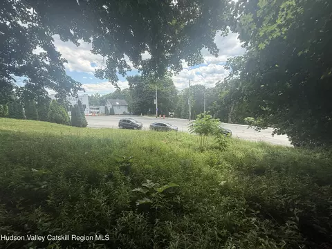 506 Main St, Catskill, NY 12414 photo 2