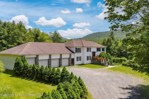 1328 Scribner Hollow Rd, East Jewett, NY 12424