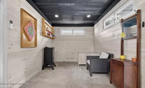 Entry Way - 6 Catskill View Dr, Kinderhook, NY 12106 photo 1 of 2