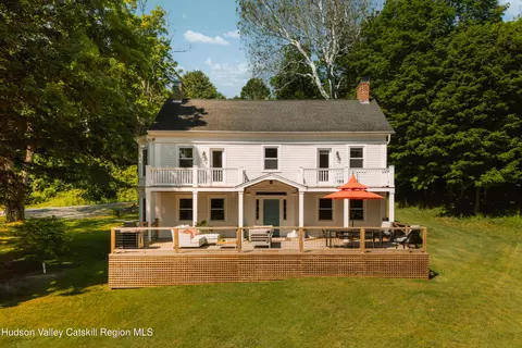 181 Vedder Rd, Catskill, NY 12414