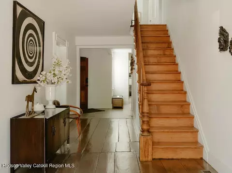 Entry Way - 181 Vedder Rd, Catskill, NY 12414 photo 2 of 6
