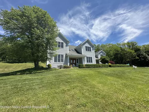 178 Us-20, New Lebanon, NY 12125