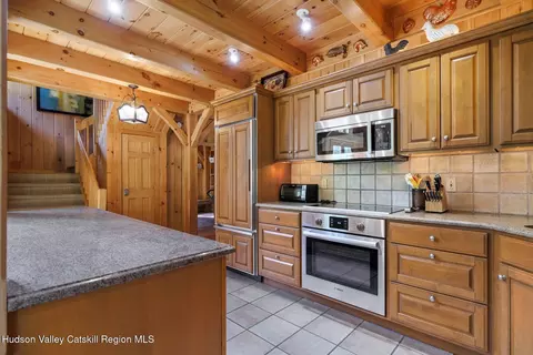 Kitchen - 16 White Way, Windham, NY 12496 photo 3 of 6