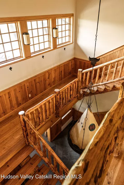 Entry Way - 6 White Way, Windham, NY 12496 photo 5 of 6