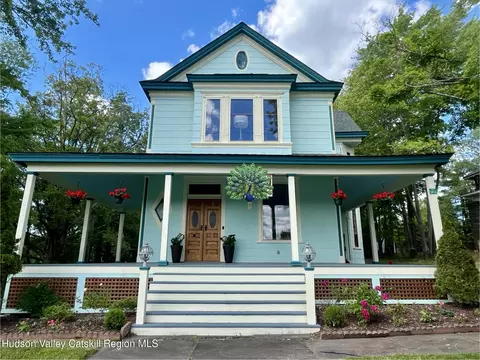 5914 Main St, Tannersville, NY 12485