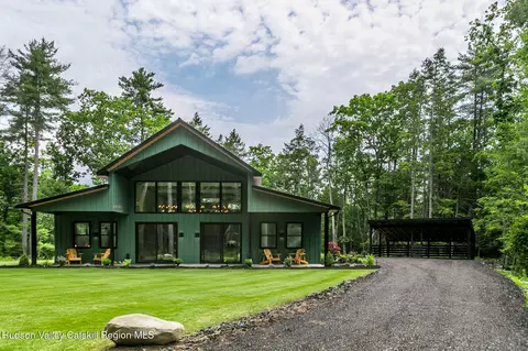 13 Teradon Rd, Accord, NY 12404
