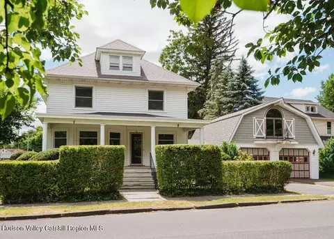 54 Linderman Ave, Kingston, NY 12401
