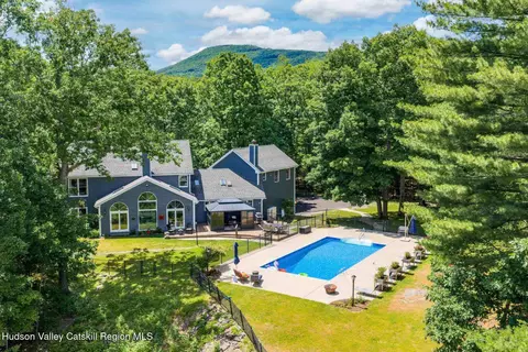 147 Bristol Hill Rd, Glenford, NY 12433