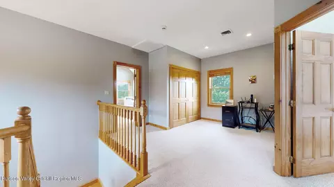 Entry Way - 33 Elm Ridge Rd, Windham, NY 12496 photo 3 of 9
