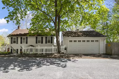 162 Greene Bedell Rd, Coxsackie, NY 12051