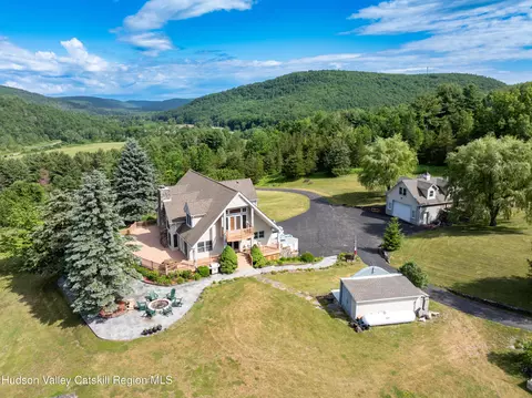 13570 New York 23a, Prattsville, NY 12468
