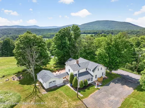 1295 Goshen St, Jewett, NY 12444